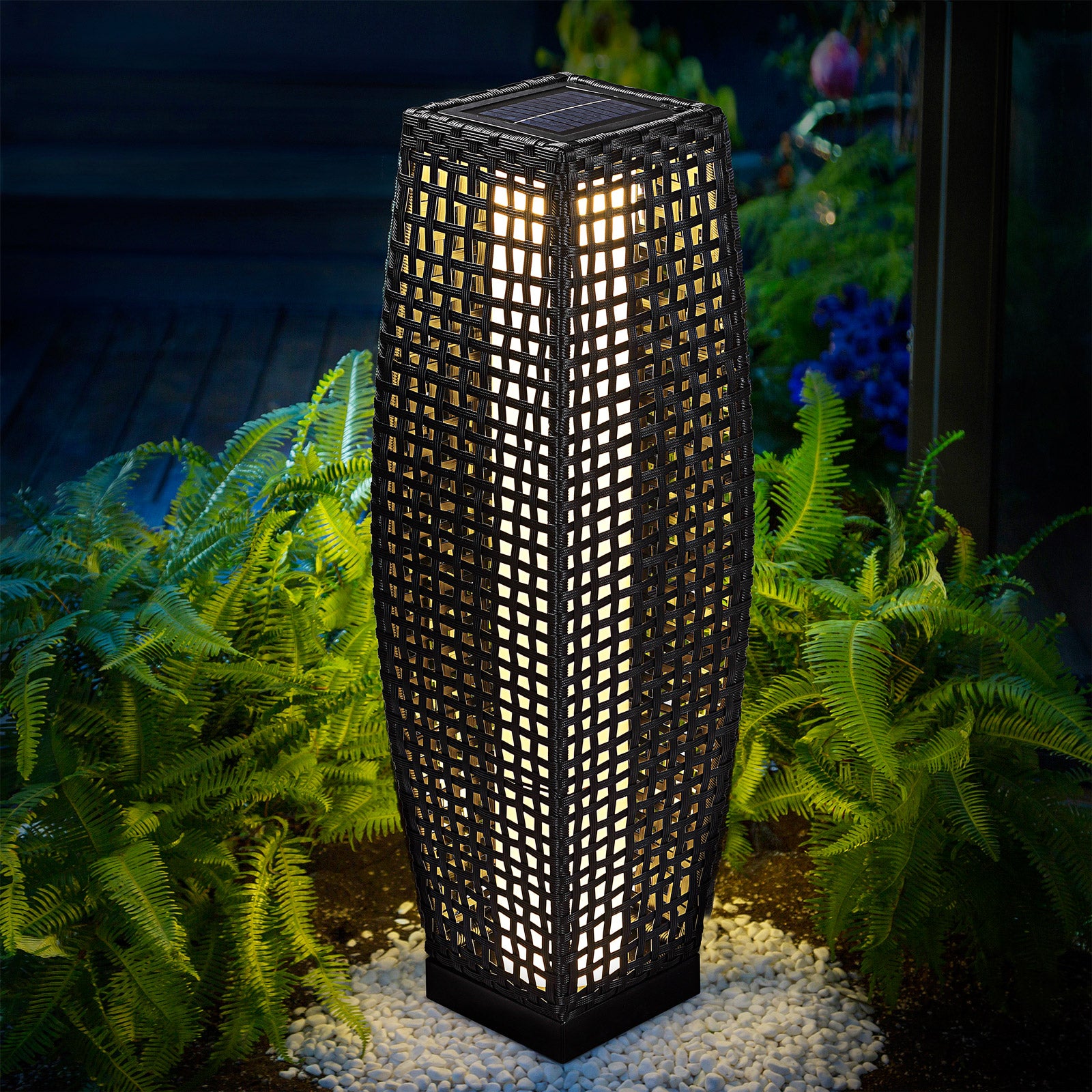 Rattan Solcellegulvlampe - Fantastisk tilbud til Black Friday!