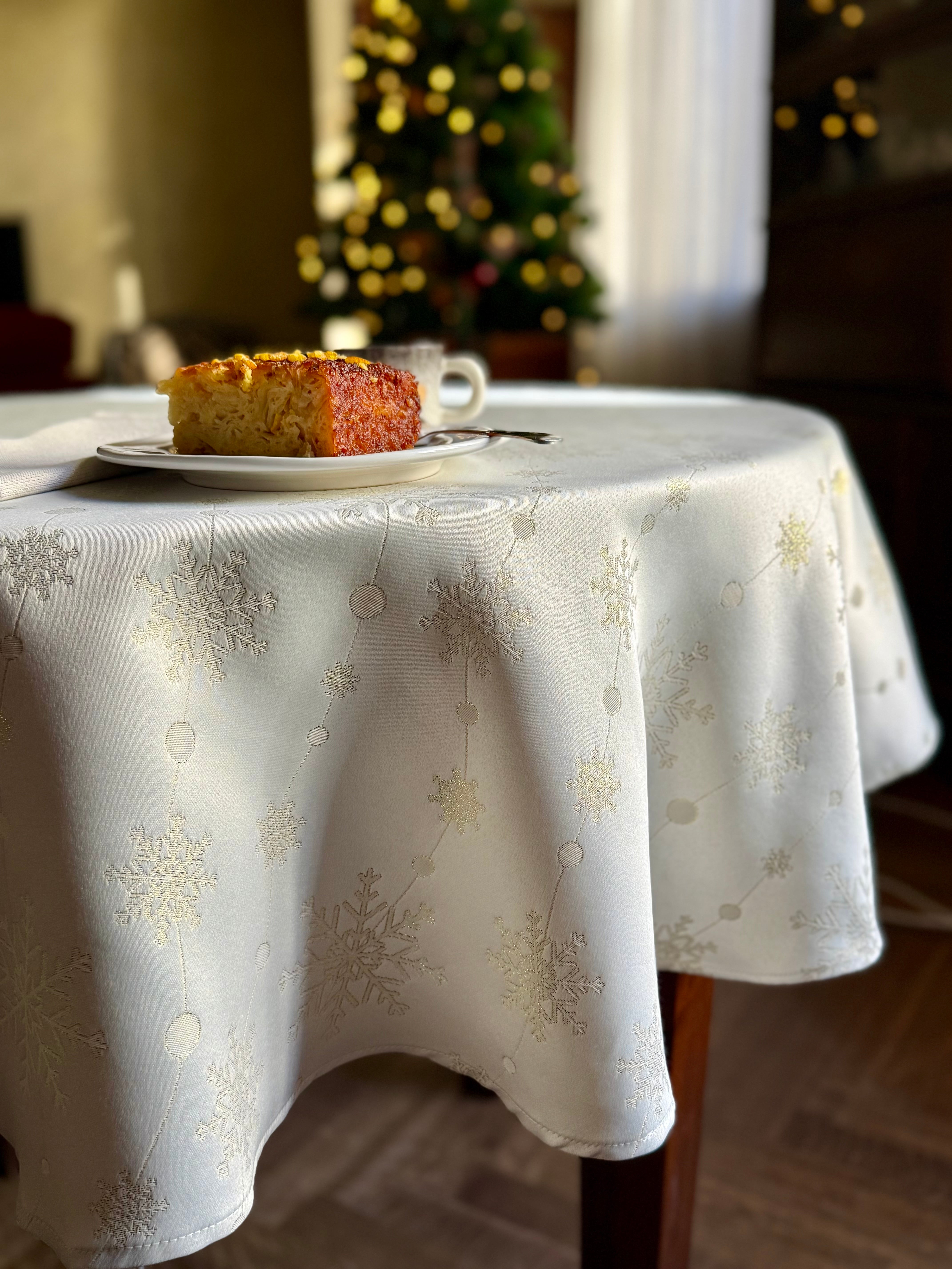 Rund Juledug i Golden Snowfall – Black Friday Tilbud!